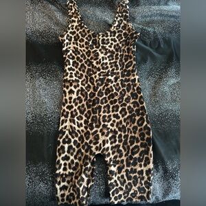 Leopard Print Sleeveless Jumpsuit